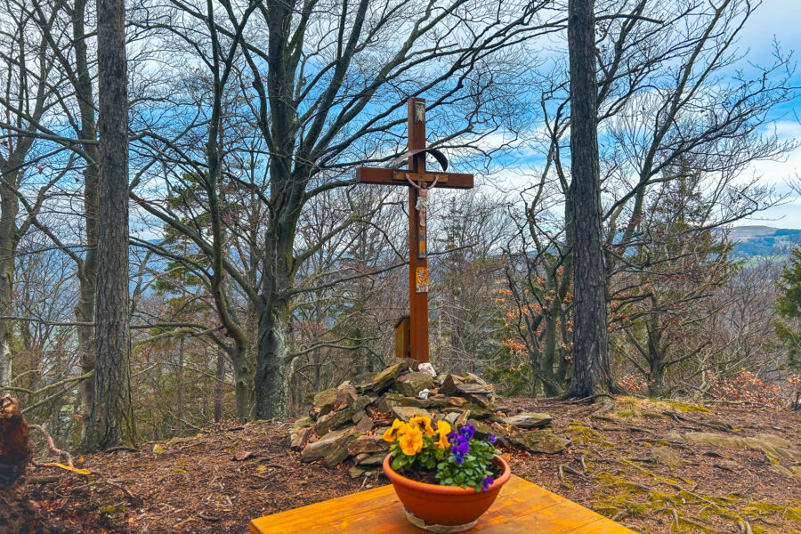 Das schmucke Kreuz am Kulmkögerl. Foto: David Kurz