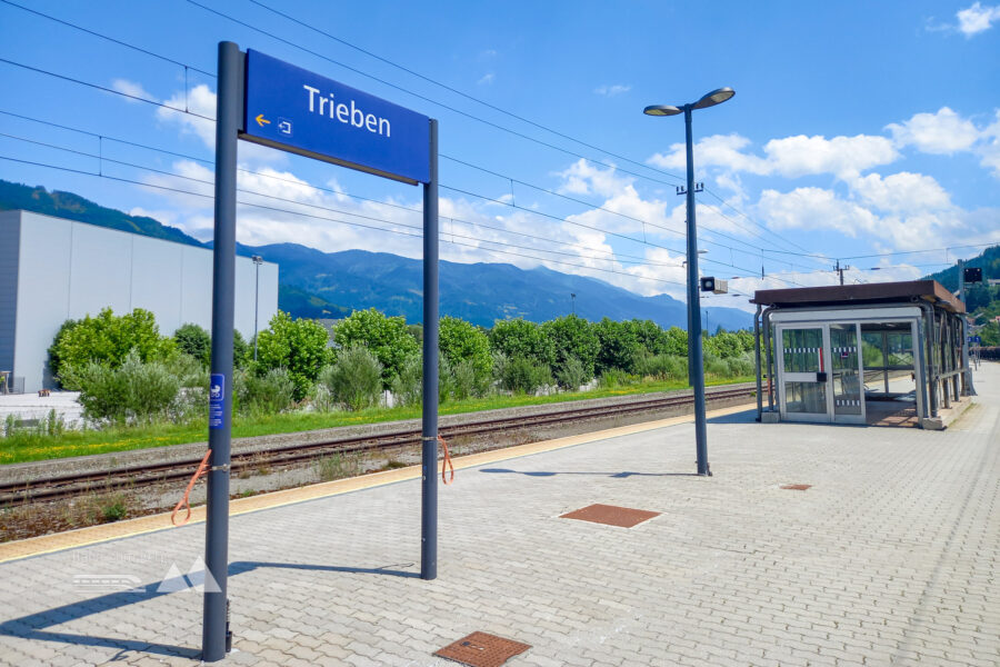 Bahnhof Trieben mit Warteraum am Bahnsteig. Foto: Martina Friesenbichler