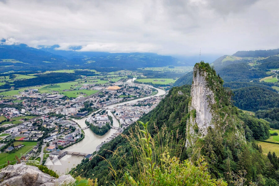 Ausblick auf den kleinen Barmstein, Hallein und das Salzachtal. Foto: Alice Frischherz