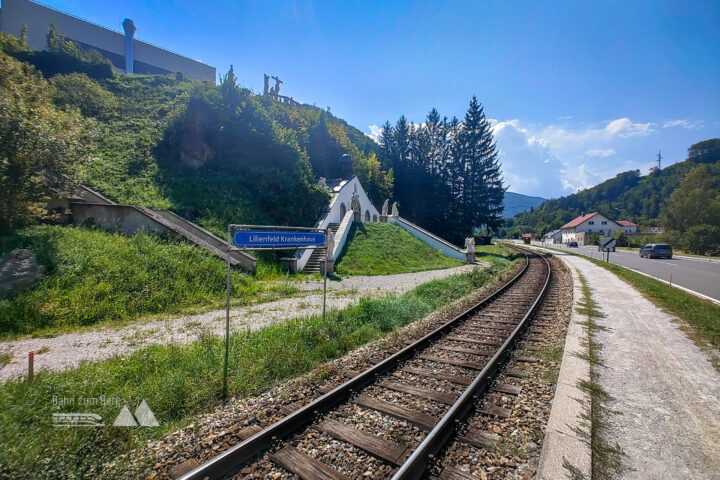 Durch das stille Tal gelangen wir zum Bahnhof Lilienfeld Krankenhaus. Fotos: Simon Widy