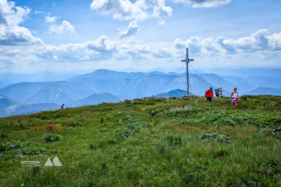 Das Gipfelpanorama des Ötschers. Foto: Peter, POW AT