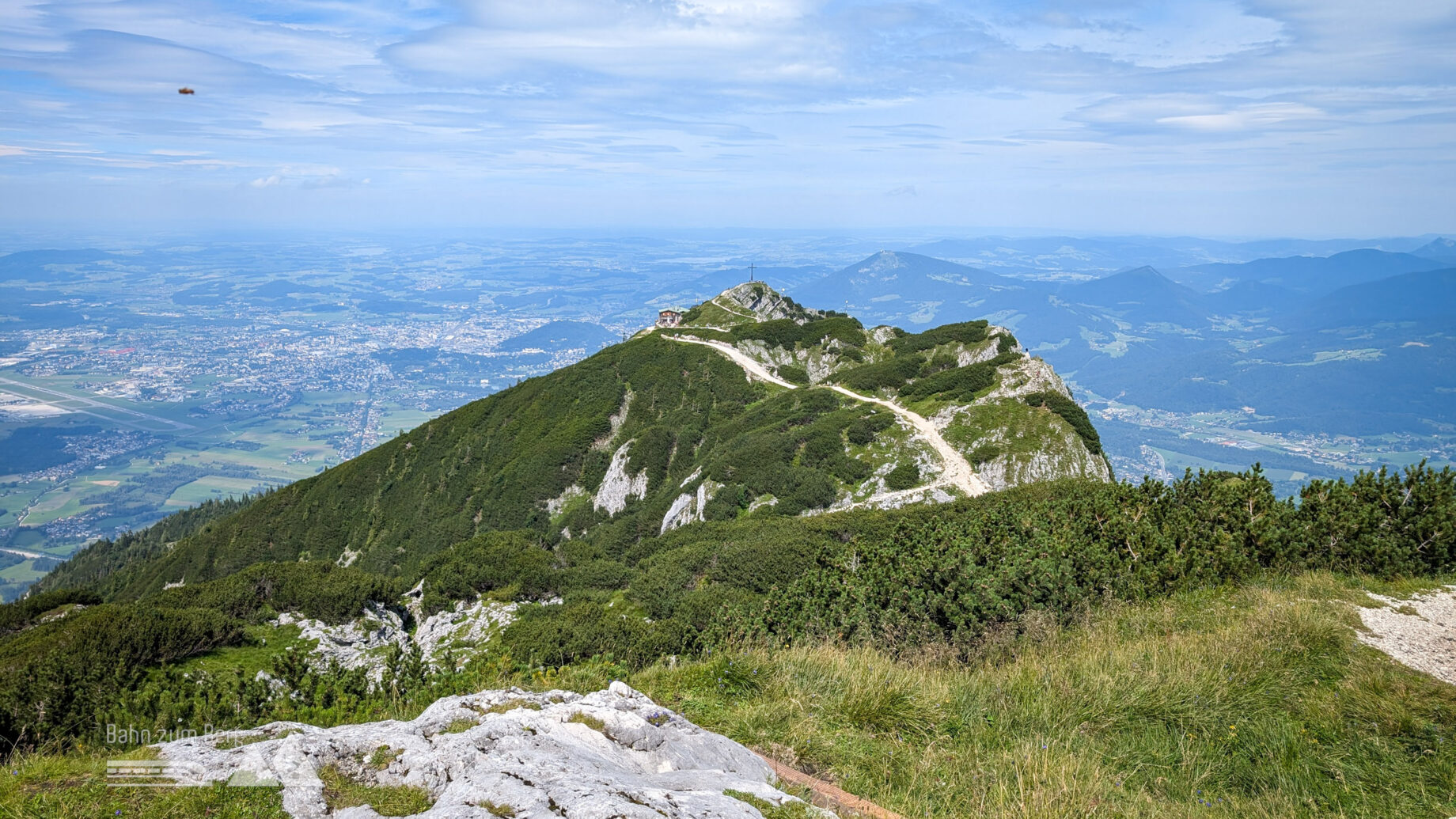 Weiter geht’s zur Bergstation der Untersbergbahn. Foto: Maresa Brandner