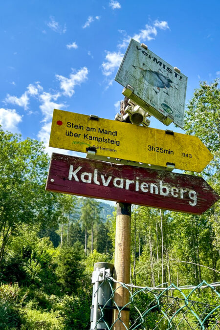 Vom Bahnhof Rottenmann zum Wanderstart. Fotos Veronika Schöll