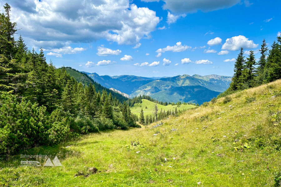 Vom Ramkogel abwärts zur Ebenhütte. Foto Veronika Schöll