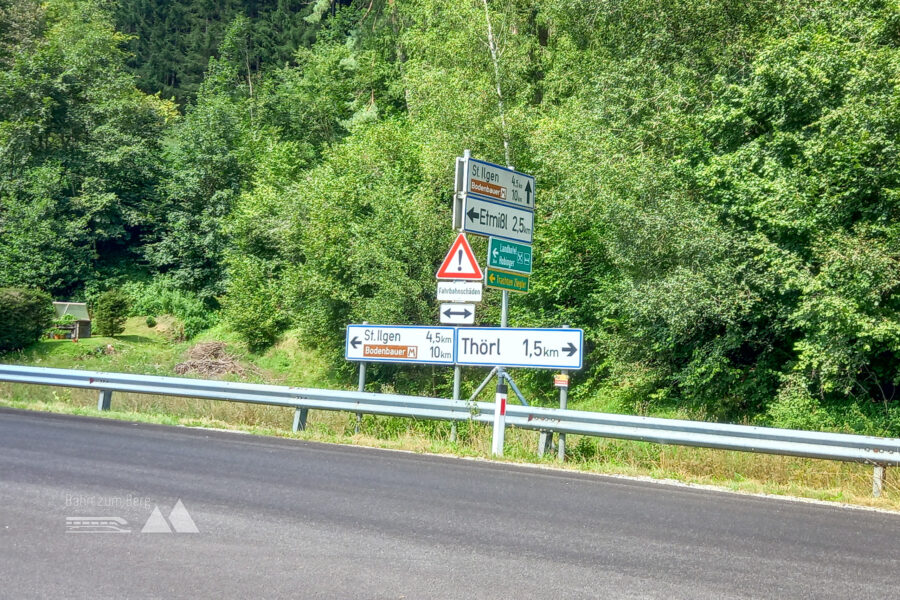 Noch 10 Kilometer oder eine gute halbe Stunde bis zum Bodenbauer. Foto: Martina Friesenbichler