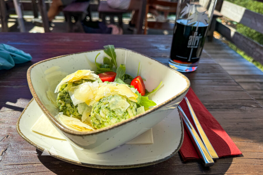 Mittagessen auf dem Dr.-Hugo-Beck-Haus. Foto: Bernhard Walle